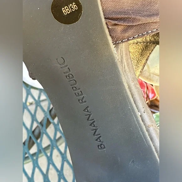 Banana Republic Women's Ankle-Strap Sandal Size 6 - Picture 8 of 8